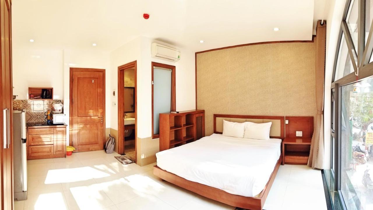 Aris Beach Apartment & Hotel Da Nang Exteriör bild