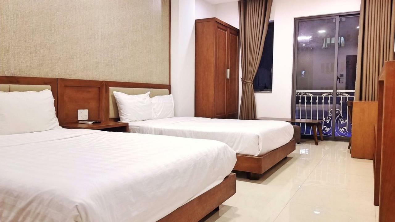 Aris Beach Apartment & Hotel Da Nang Exteriör bild